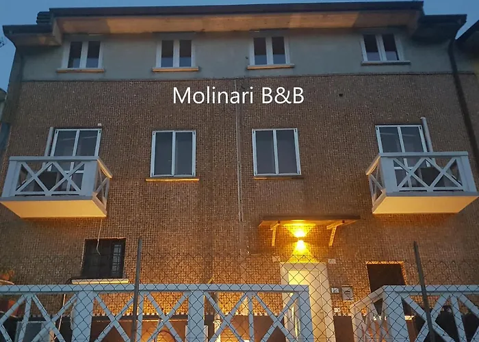 Oda ve Kahvaltı Molinari 3*