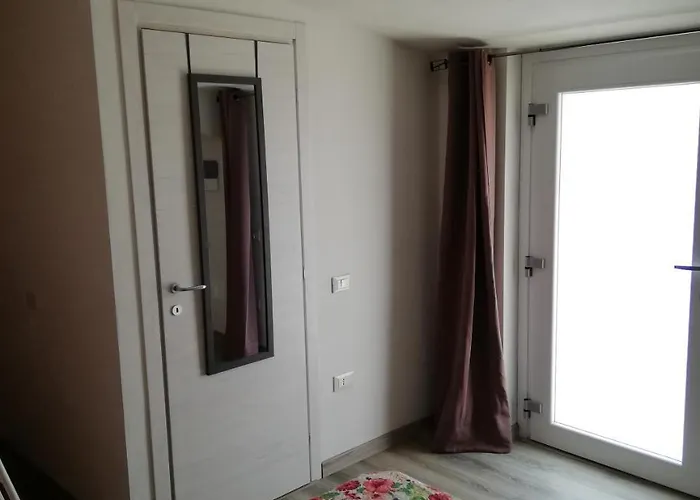 Oda ve Kahvaltı Molinari 3*